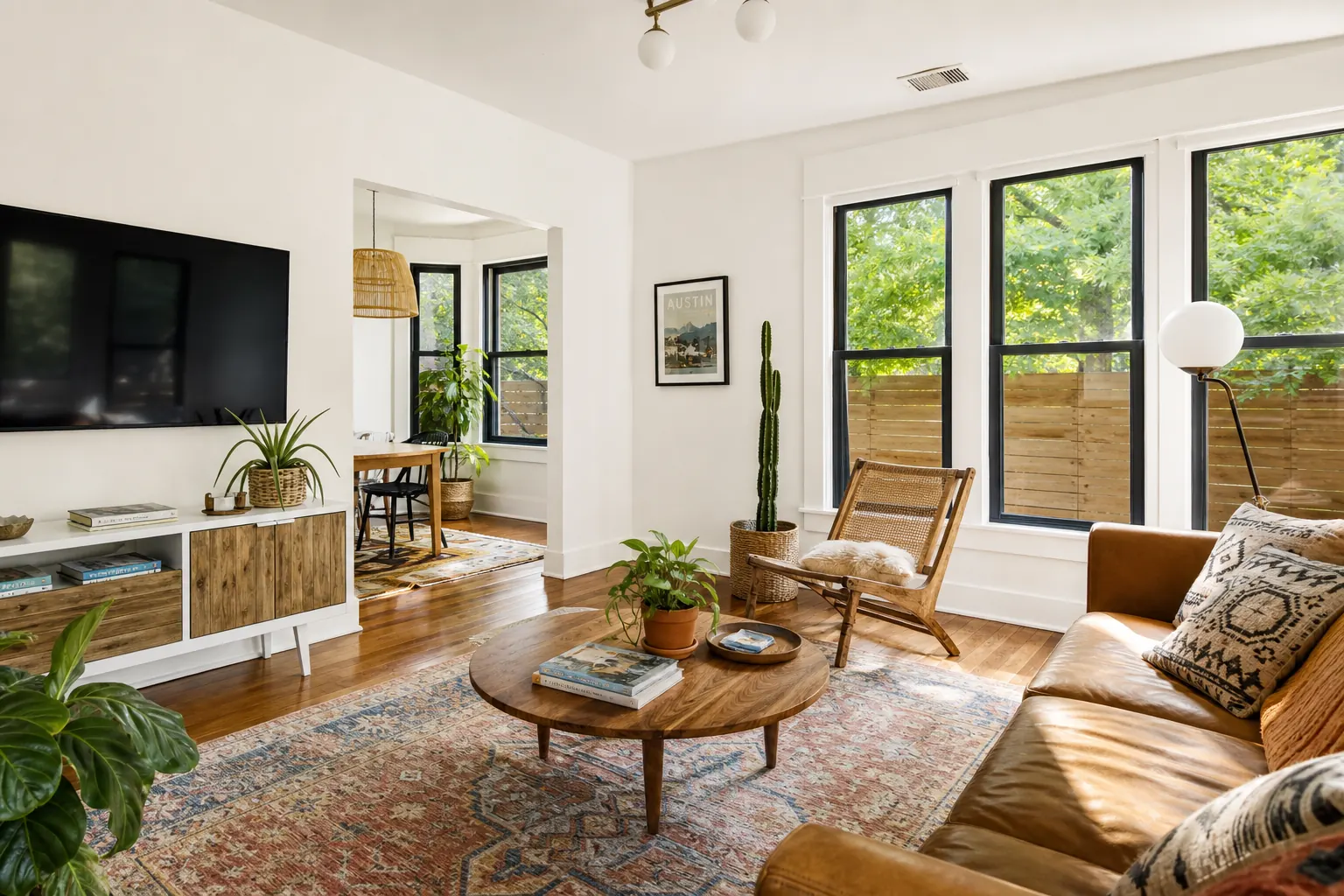 How to Pick an Airbnb Cleaner in Austin: A Host's Guide 2026
